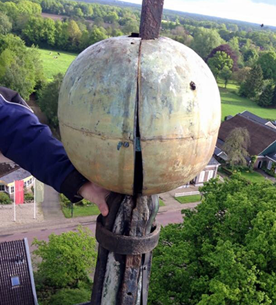 De Bol voor de Restauratie       